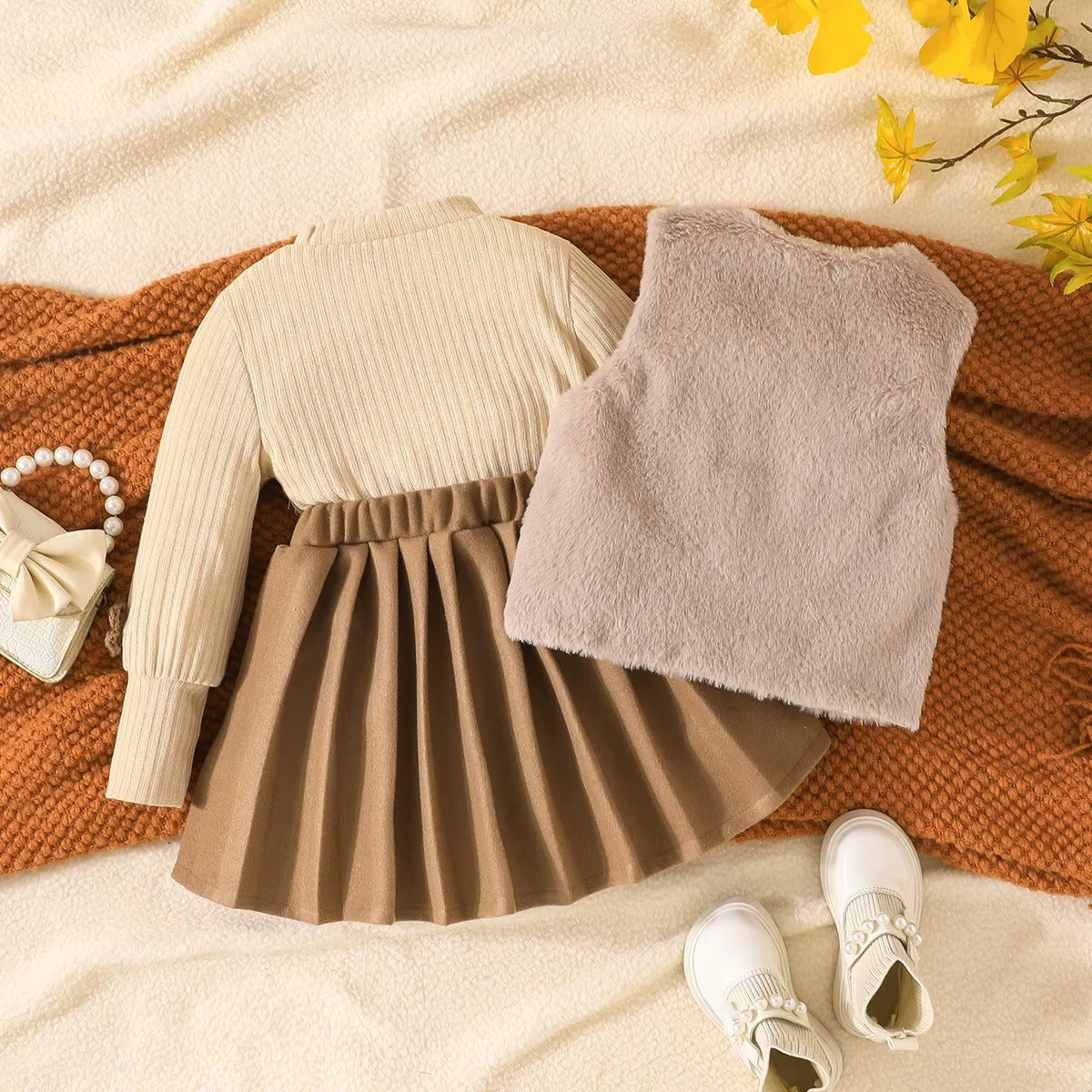 Girls Sweet Floral Plush Vest Top Pleated Skirt Winter Outfit Set